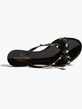 Valentino Garavani Rockstud Bow Jelly Flip Flop Black, Jelly Sandals (Women)
